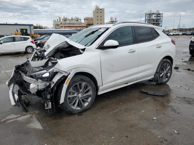 BUICK ENCORE GX 2021 مع رقم تعريف المركبة KL4MMDSL2MB056546 - صورة من المزاد