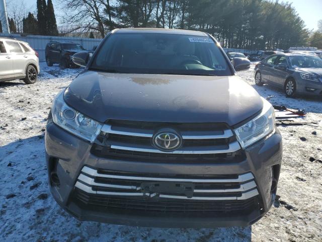 Photo 5 from auction – 2019 TOYOTA HIGHLANDER with VIN 5TDBZRFH7KS978561