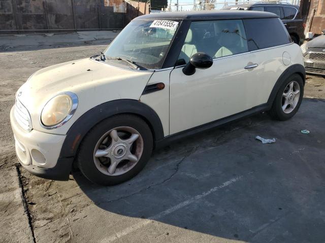 MINI COOPER 2013 with VIN WMWSU3C54DT687913 - Photo from auction