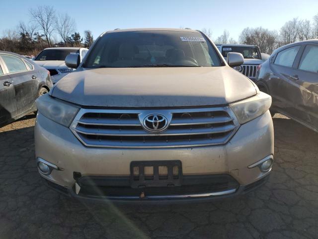 Photo 5 from auction – 2011 TOYOTA HIGHLANDER with VIN 5TDBK3EH2BS050921