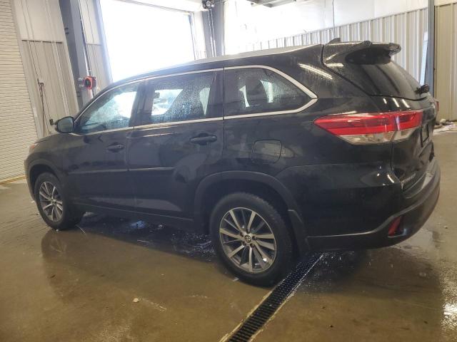 Photo 2 from auction – 2019 TOYOTA HIGHLANDER with VIN 5TDJZRFH1KS575316
