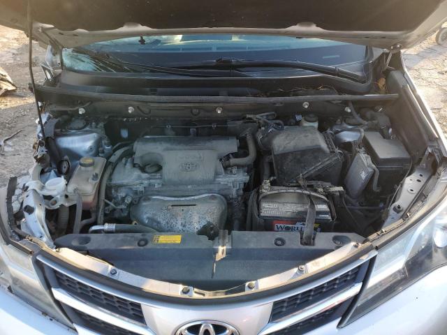 Photo 12 from auction – 2014 TOYOTA RAV4 LE with VIN 2T3ZFREV4EW120031