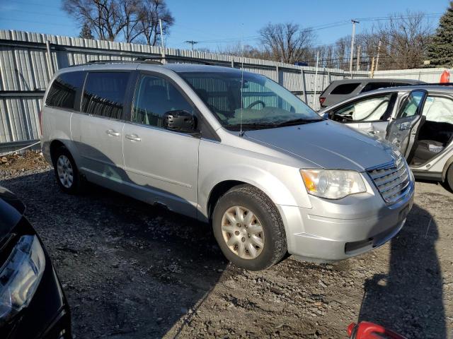 Photo 4 from auction – 2010 CHRYSLER TOWN & COU with VIN 2A4RR4DEXAR104037