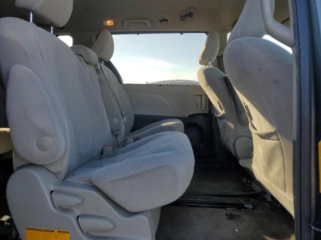 Photo 11 from auction – 2012 TOYOTA SIENNA LE with VIN 5TDKK3DC0CS228204