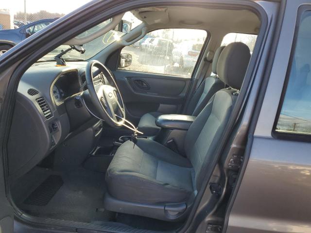 Photo 7 from auction – 2004 FORD ESCAPE XLS with VIN 1FMYU02134KA24859