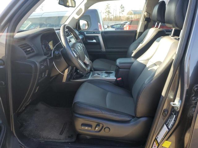 Photo 7 from auction – 2017 TOYOTA 4RUNNER SR with VIN JTEBU5JR8H5437309