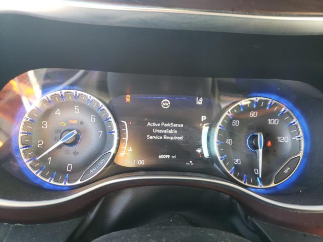 Photo 9 from auction – 2017 CHRYSLER PACIFICA L with VIN 2C4RC1GG8HR647576