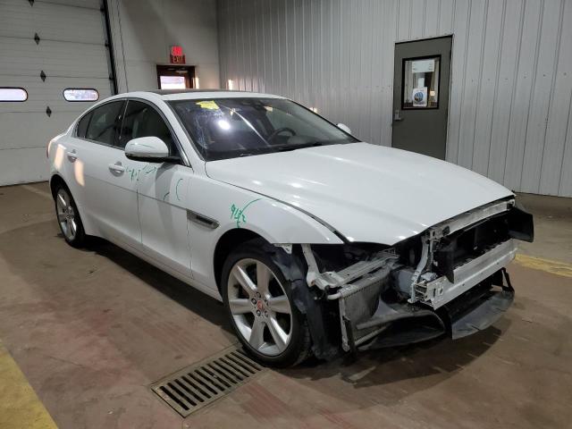 Photo 4 from auction – 2018 JAGUAR XE PRESTIG with VIN SAJAK4FX4JCP20476