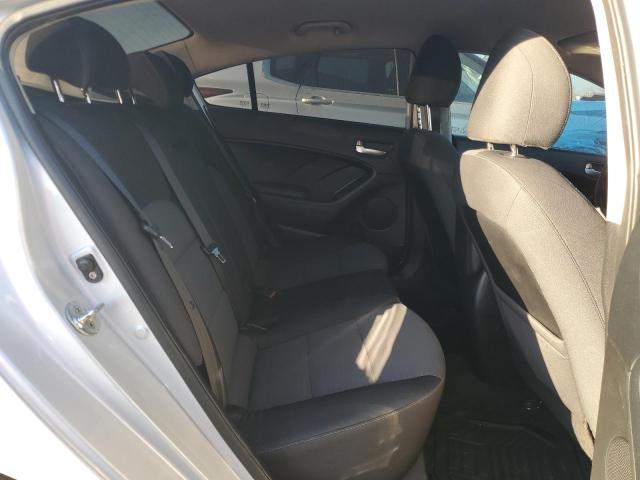 Photo 10 from auction – 2018 KIA FORTE LX with VIN 3KPFL4A72JE200830