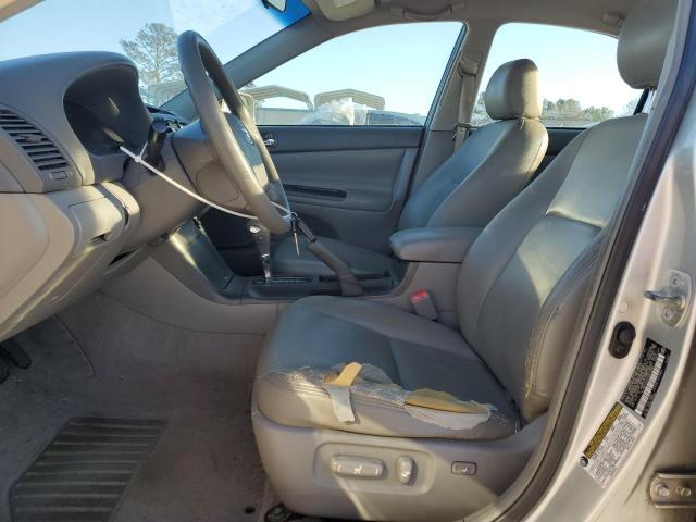 Photo 7 from auction – 2005 TOYOTA CAMRY LE with VIN 4T1BE32KX5U070353