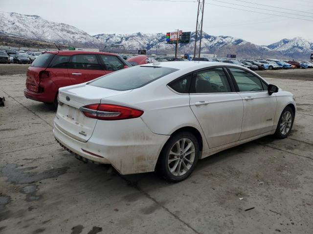 Photo 3 from auction – 2019 FORD FUSION SE with VIN 3FA6P0LU7KR110265