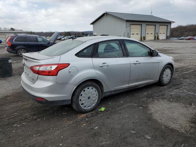 Foto 3 de la subasta – 2013 FORD FOCUS SE con VIN 1FADP3F29DL174330
