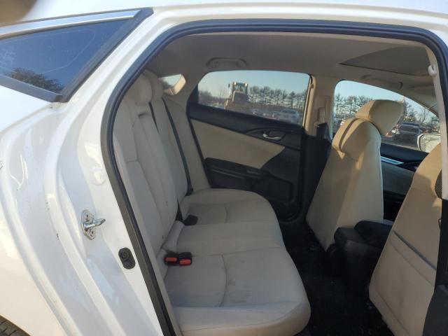 Photo 10 from auction – 2018 HONDA CIVIC EX with VIN 19XFC2F77JE206636