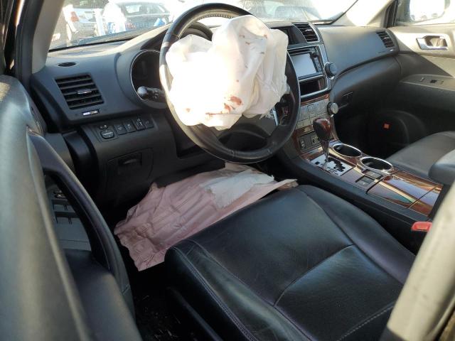 Photo 8 from auction – 2013 TOYOTA HIGHLANDER with VIN 5TDDK3EH7DS221433