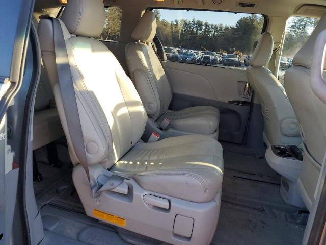 Photo 11 from auction – 2013 TOYOTA SIENNA XLE with VIN 5TDDK3DC1DS070191