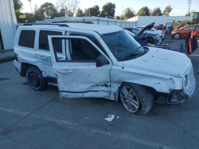 Photo 4 from auction – 2016 JEEP PATRIOT SP with VIN 1C4NJPBB5GD574932