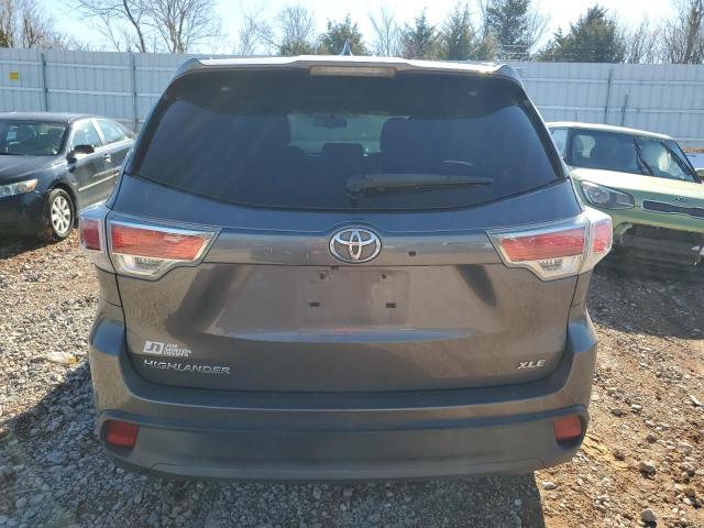 Photo 6 from auction – 2016 TOYOTA HIGHLANDER with VIN 5TDKKRFH8GS504338