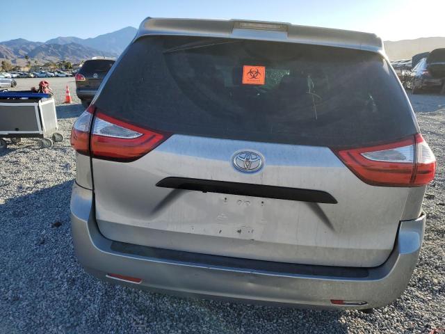 Photo 6 from auction – 2018 TOYOTA SIENNA L with VIN 5TDZZ3DC1JS956802