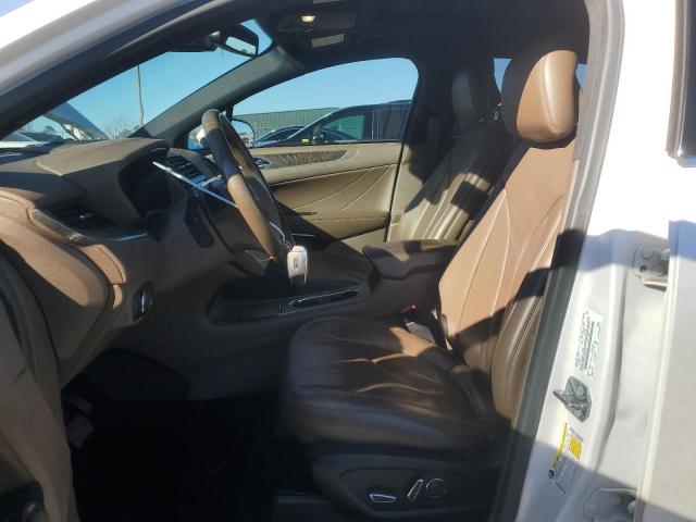 Photo 7 from auction – 2017 LINCOLN MKC RESERV with VIN 5LMTJ3DH8HUL47522