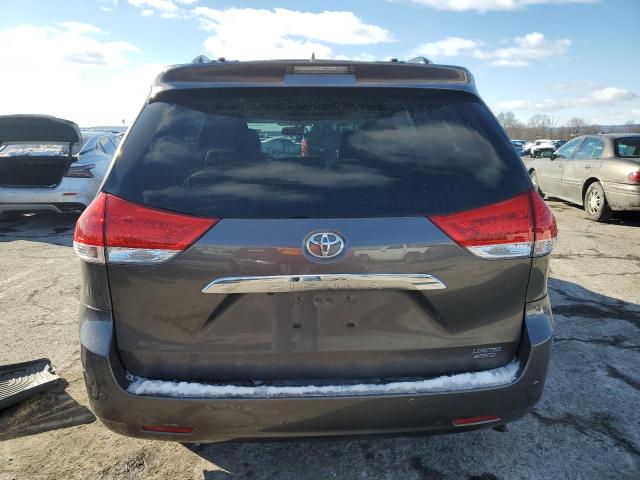 Photo 6 from auction – 2012 TOYOTA SIENNA XLE with VIN 5TDDK3DC0CS046012