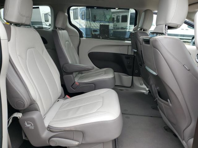 Photo 11 from auction – 2017 CHRYSLER PACIFICA T with VIN 2C4RC1EG3HR525324