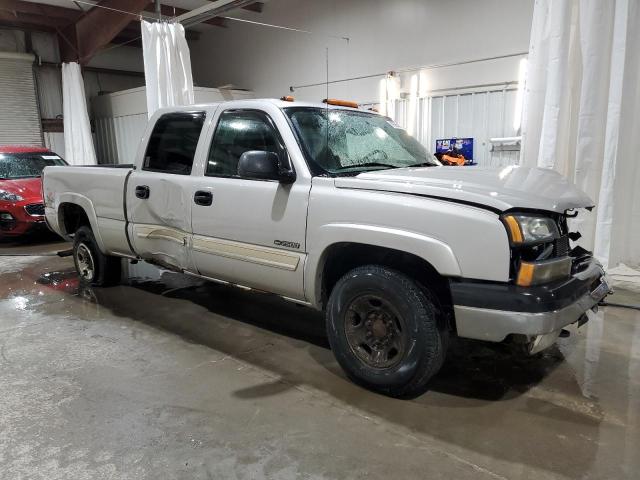 Photo 4 from auction – 2004 CHEVROLET SILVERADO with VIN 1GCGK23UX4F120023