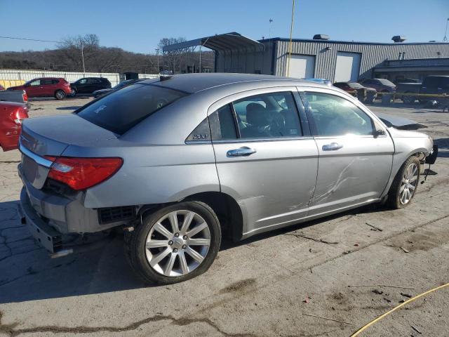 Photo 3 from auction – 2013 CHRYSLER 200 LIMITE with VIN 1C3CCBCGXDN546648