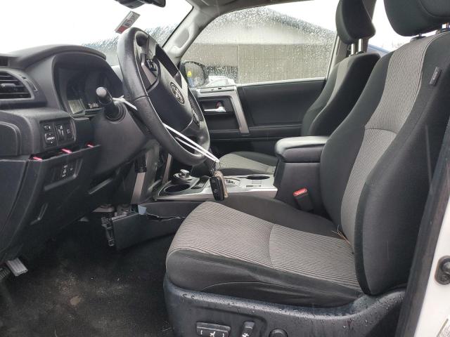 Photo 7 from auction – 2022 TOYOTA 4RUNNER SR with VIN JTEMU5JR4N6063067
