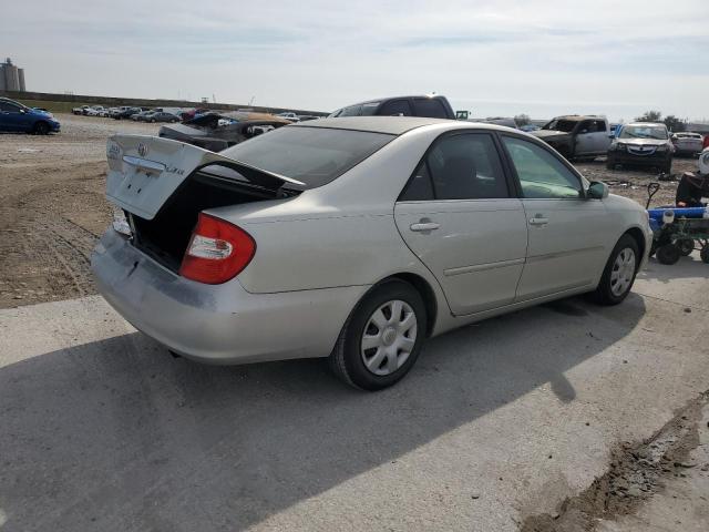 Photo 3 from auction – 2002 TOYOTA CAMRY LE with VIN JTDBE32K520017857