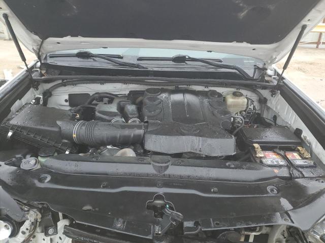 Photo 12 from auction – 2018 TOYOTA 4RUNNER SR with VIN JTEBU5JR1J5593231
