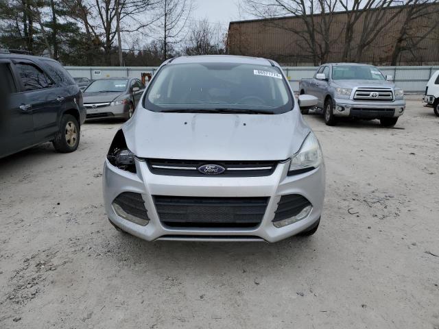 Photo 5 from auction – 2016 FORD ESCAPE SE with VIN 1FMCU9GX8GUA34260