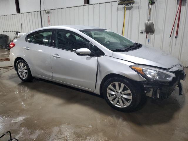 Photo 4 from auction – 2016 KIA FORTE LX with VIN KNAFX4A61G5597265
