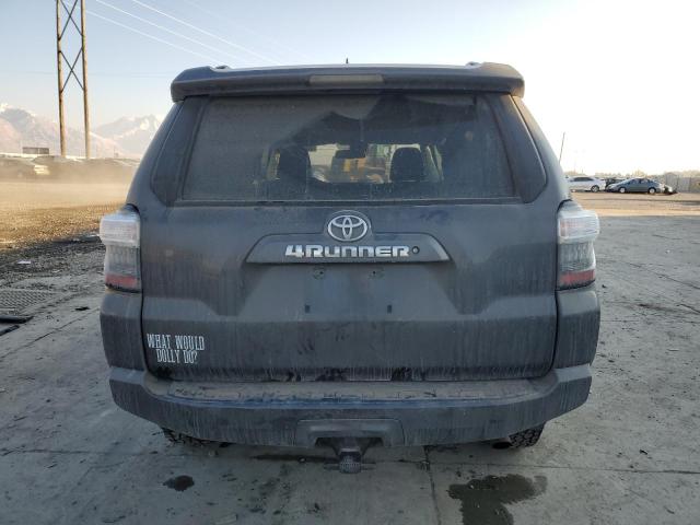 Photo 6 from auction – 2020 TOYOTA 4RUNNER SR with VIN JTEBU5JR2L5741244