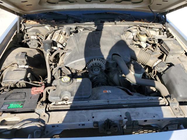 Photo 11 from auction – 2001 FORD CROWN VICT with VIN 2FAFP71W91X155494