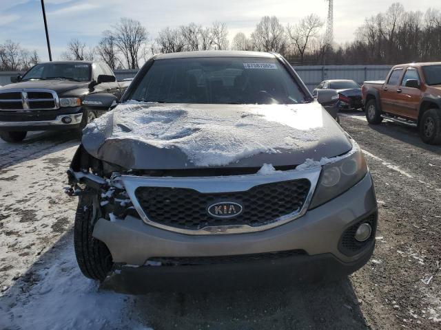 Photo 5 from auction – 2011 KIA SORENTO EX with VIN 5XYKUDA27BG017444