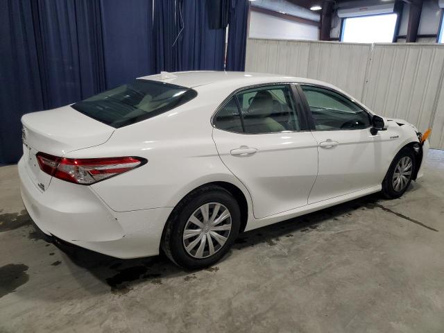 Photo 3 from auction – 2020 TOYOTA CAMRY LE with VIN 4T1C31AK5LU015936