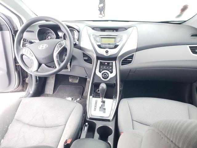 Photo 8 from auction – 2012 HYUNDAI ELANTRA GL with VIN 5NPDH4AE1CH122319