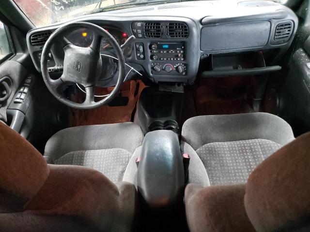 Photo 8 from auction – 2002 CHEVROLET BLAZER with VIN 1GNDT13W52K196403