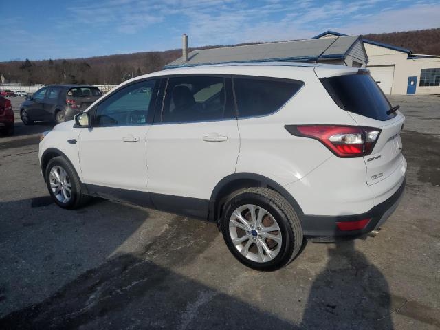 Photo 2 from auction – 2017 FORD ESCAPE SE with VIN 1FMCU0G92HUB30951