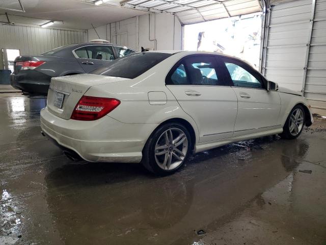 Photo 3 from auction – 2012 MERCEDES-BENZ C 300 4MAT with VIN WDDGF8BB9CA710755