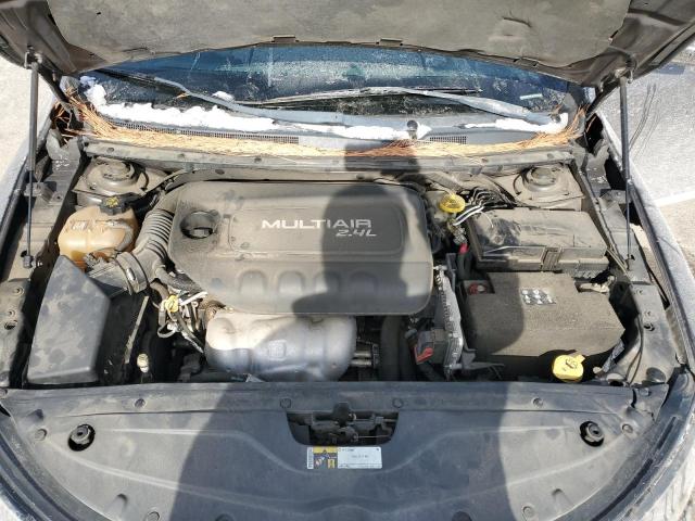 Photo 11 from auction – 2015 CHRYSLER 200 with VIN 1C3CCCBB0FN596604