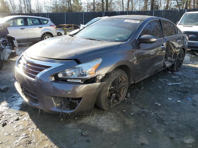 NISSAN ALTIMA 2.5 2015 with VIN 1N4AL3AP2FN403715 - Photo from auction