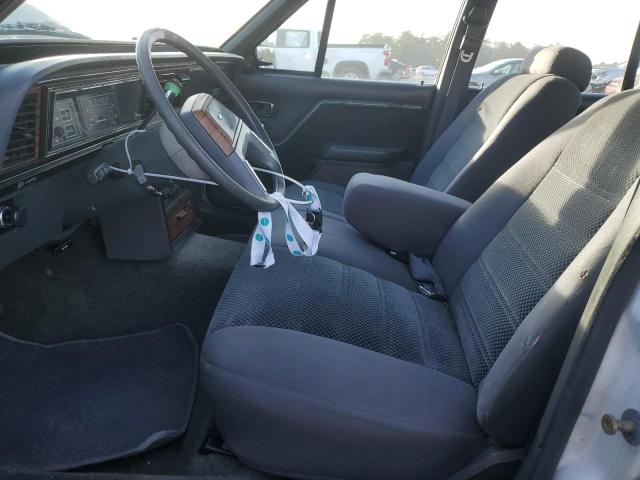 Photo 7 from auction – 1986 FORD LTD with VIN 1FABP3938GG154742