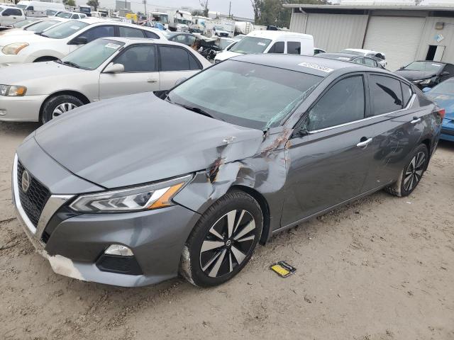 NISSAN ALTIMA SV 2022 with VIN 1N4BL4DV2NN359430 - Photo from auction