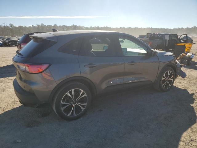 Photo 3 from auction – 2022 FORD ESCAPE SE with VIN 1FMCU0G64NUA28553