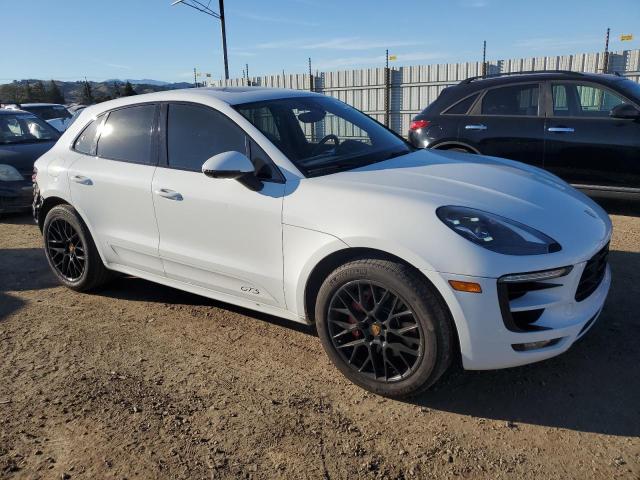 Photo 4 from auction – 2017 PORSCHE MACAN GTS with VIN WP1AG2A5XHLB55010