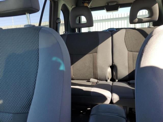 Photo 10 from auction – 2003 TOYOTA RAV4 with VIN JTEHH20V030259199