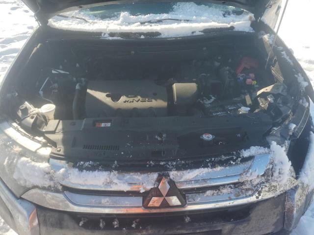 Photo 12 from auction – 2017 MITSUBISHI OUTLANDER with VIN JA4AZ3A38HZ070027
