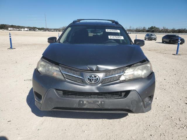 Photo 5 from auction – 2015 TOYOTA RAV4 LE with VIN JTMZFREVXFD054227