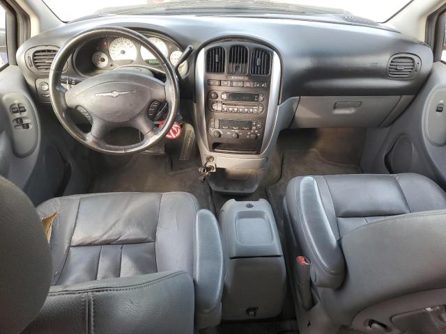 Photo 8 from auction – 2005 CHRYSLER TOWN & COU with VIN 2C4GP54L85R545520